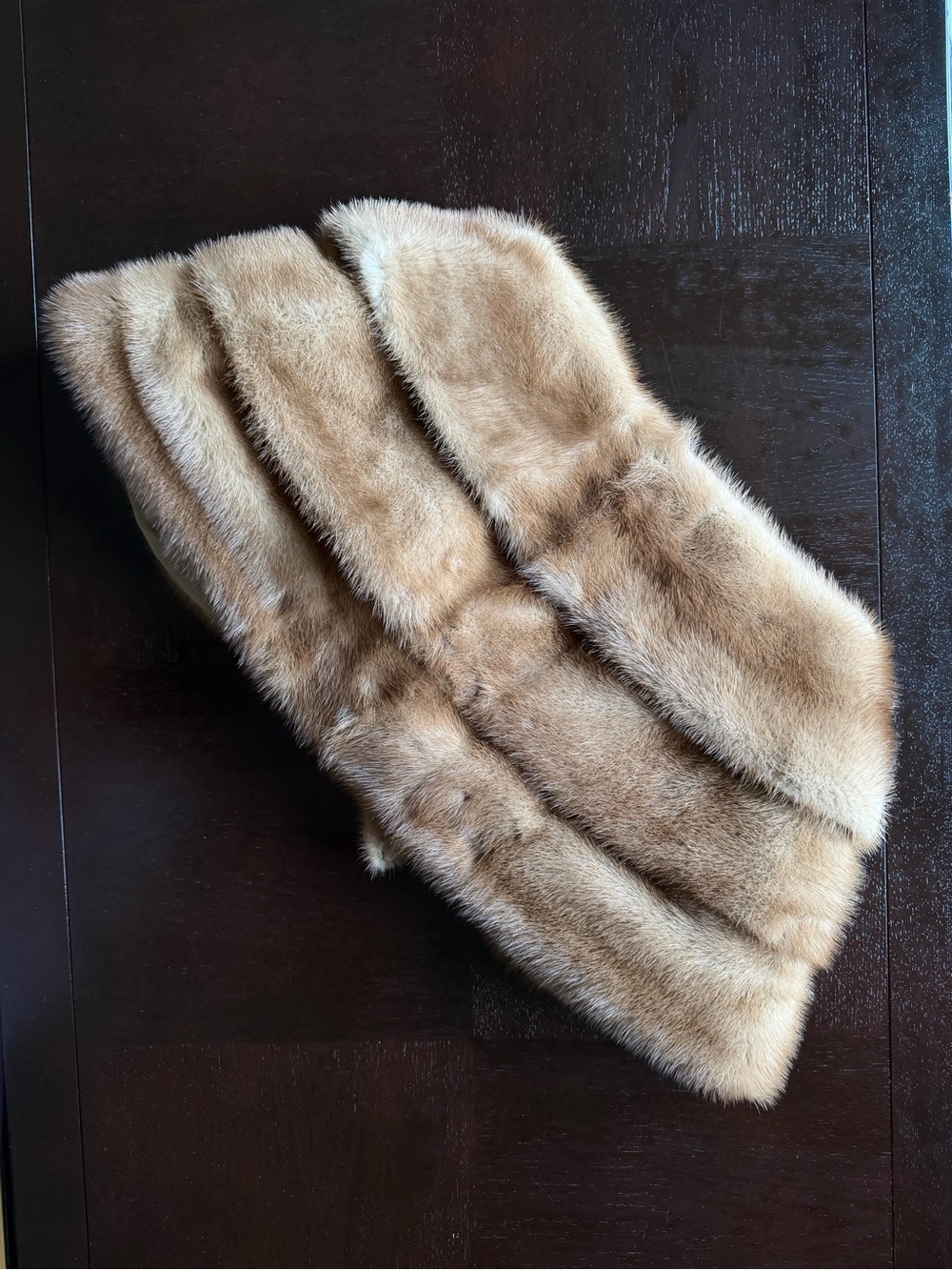 Vintage Mink Fur Capelet in Light Brown - Unbranded - Picture 2 of 4